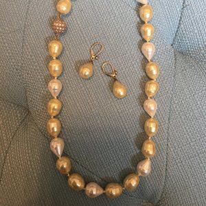 Vintage M&N Faux Pearl Necklace and Earrings Set